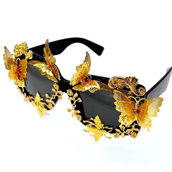 🆕New Vintage-Embellished Butterfly Sunglasses - Picture 3 of 7